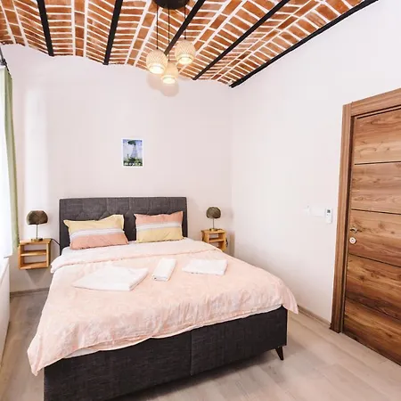 Appartement Turan33